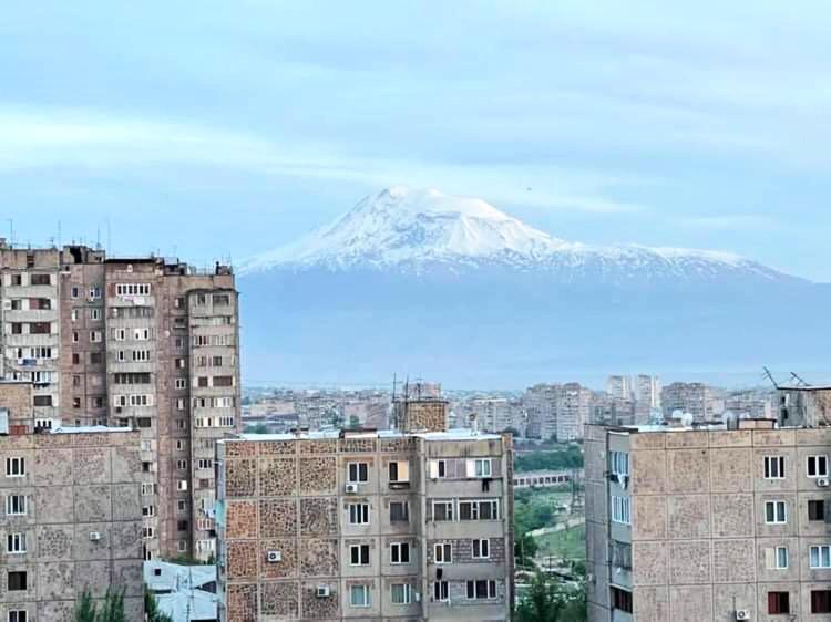 Евродвушка В Glendale Hills В Центре,С Видом На Арарат Yerevan Bagian luar foto